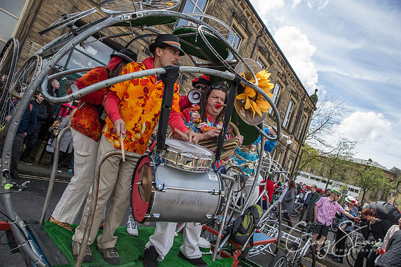 1941_fantasticalcycleparade_April2014_bluplanetphoto
