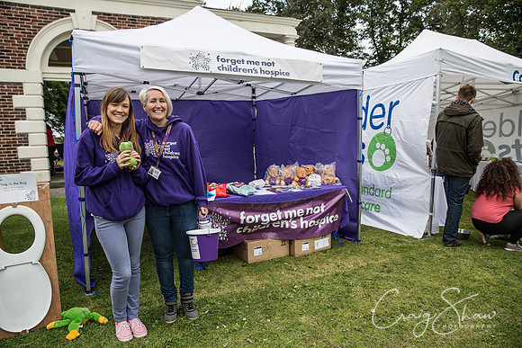 551_BarkintheParkHuddersfield_2014_bluplanetphoto