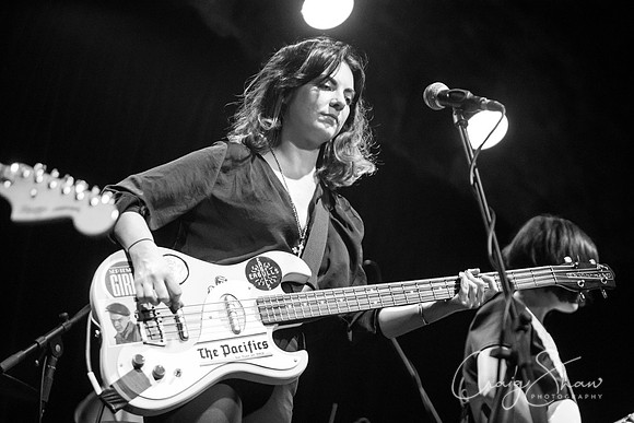 538_SeptemberGirls_Deadwall_Tradesclub_bluplanetphoto