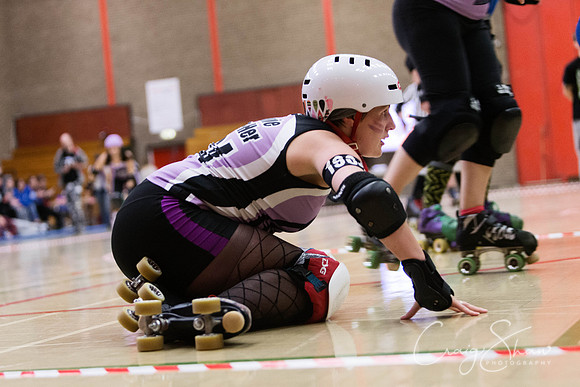 224_BruisingBanditasVsWakeyOct2013_bluplanetphoto