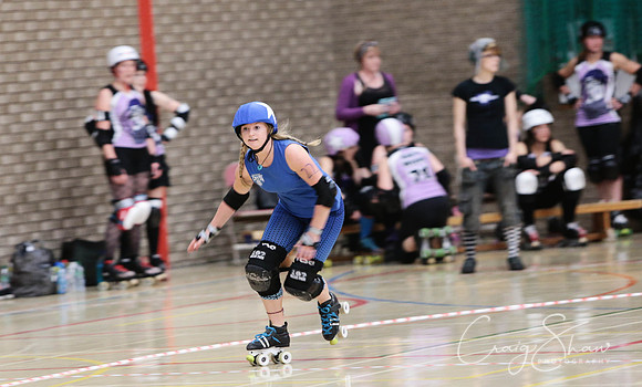 935_BruisingBanditasVsWakeyOct2013_bluplanetphoto